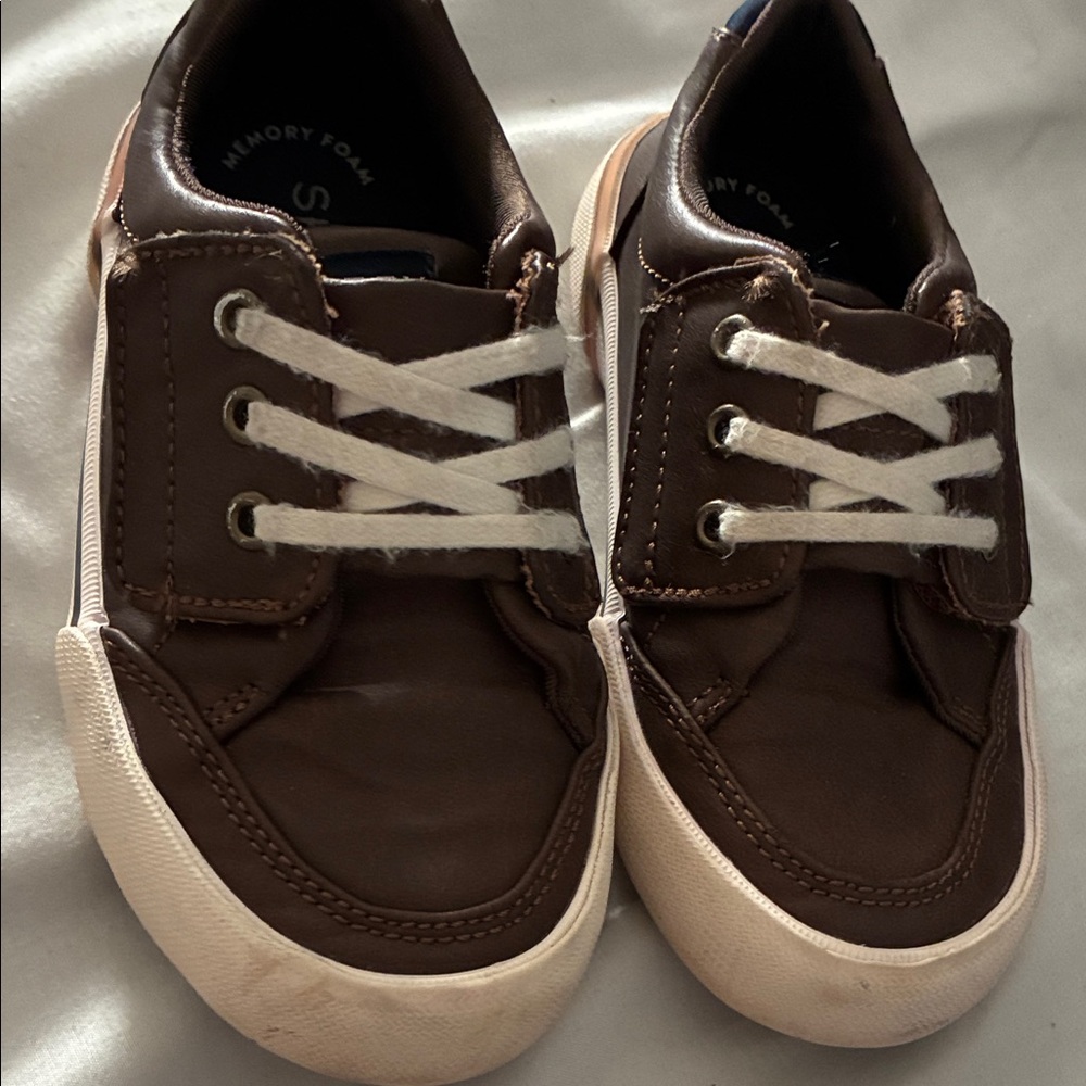 Sperry Brown and Navy Leather Casual Shoe‎